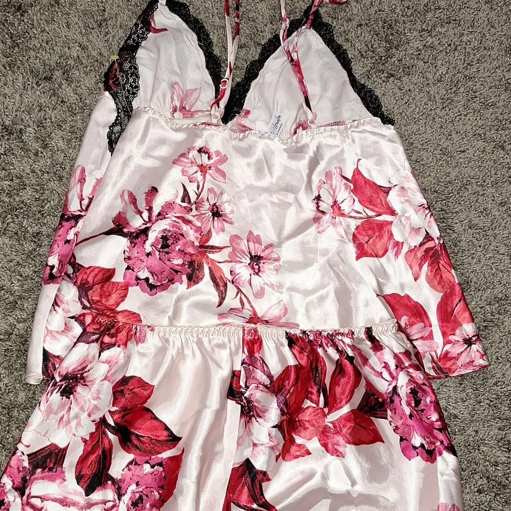 Lilac & London 2-piece lingerie pajama set - S floral pink
